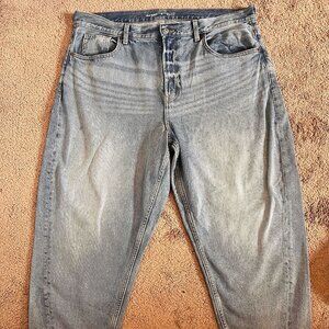 Old Navy Extra High Rise Balloon Jeans Sz 18